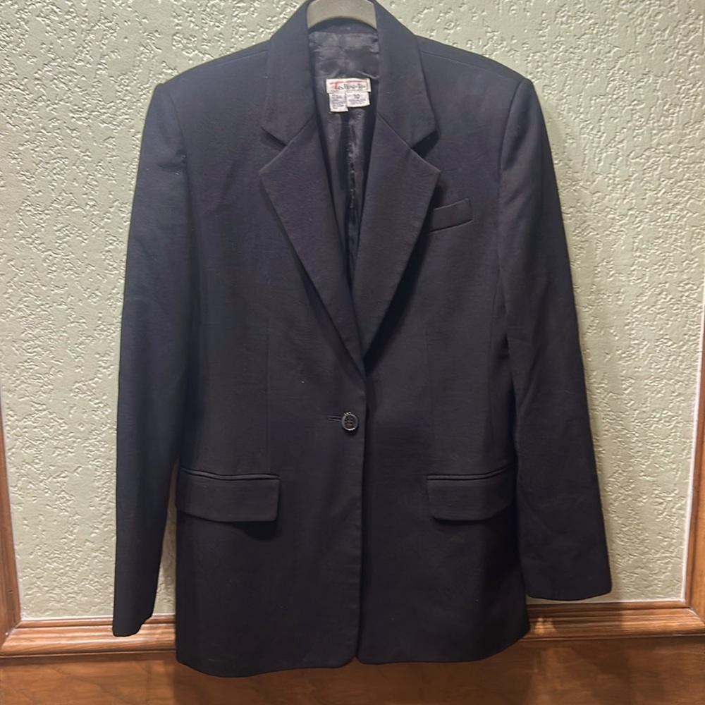 Talbots size 10 Black Blazer in excellent condition